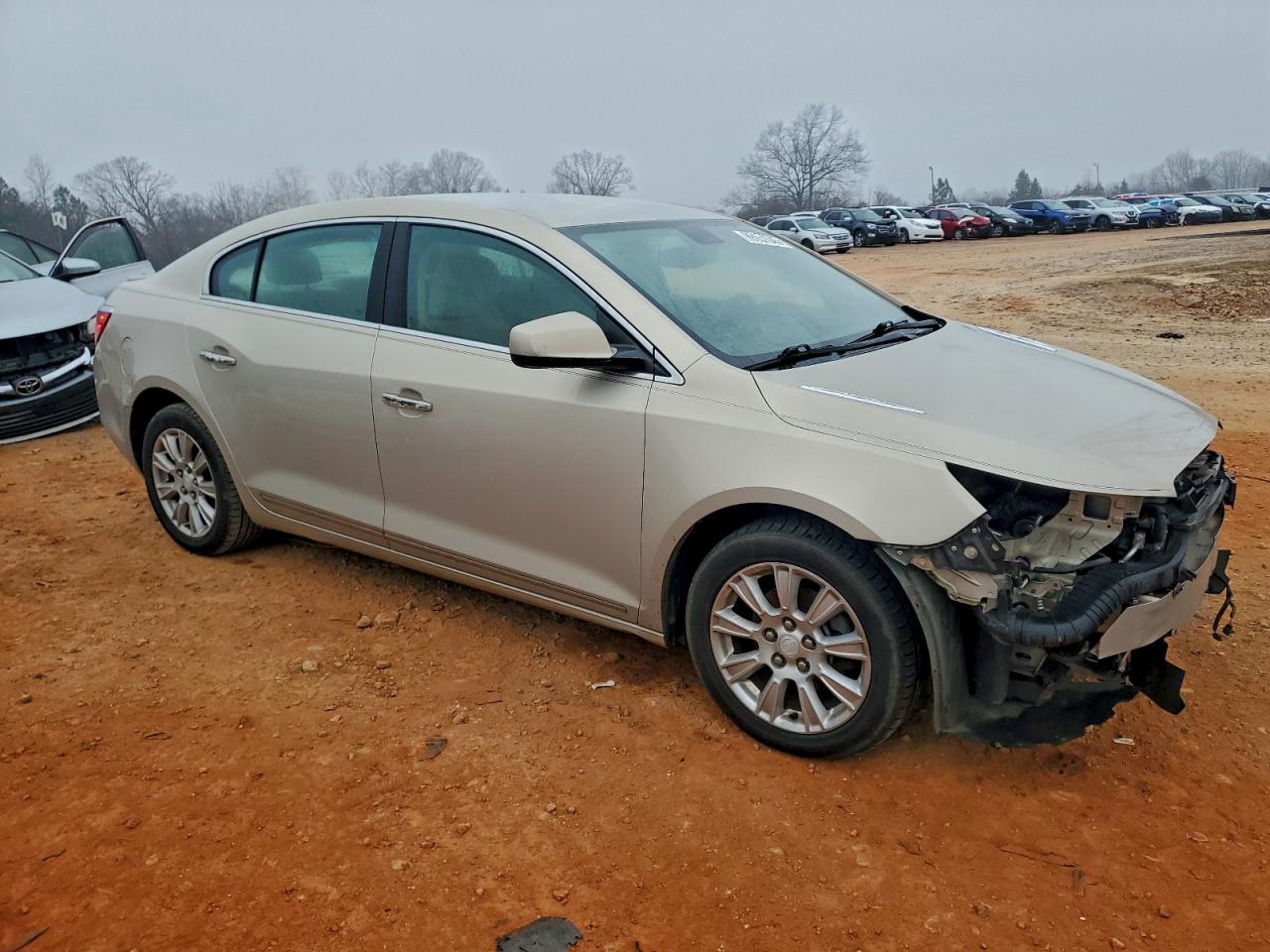 Buick LaCrosse Image 11