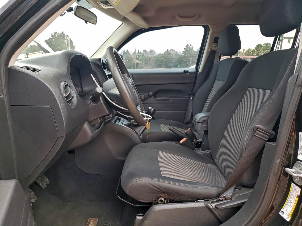 Jeep Patriot Sport Image 5