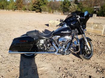 Salvage Harley-Davidson Fl