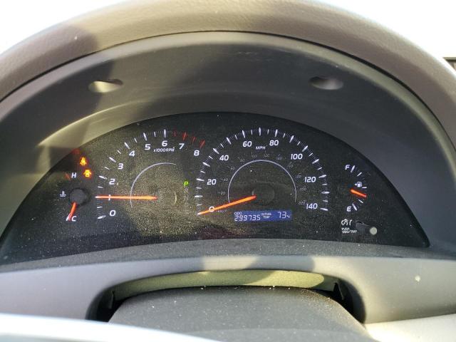 Toyota Camry Base Image 8