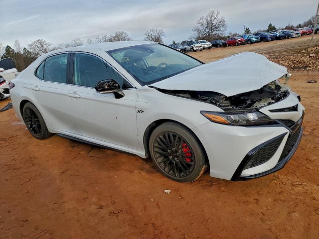 Toyota Camry Se Night Shade Image 4