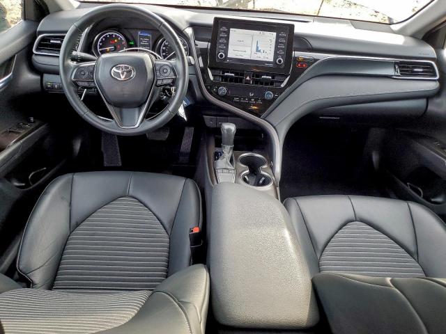 Toyota Camry Se Night Shade Image 3