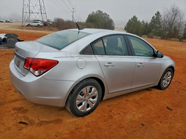 Chevrolet Cruze Ls Image 4