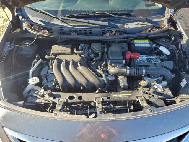 Nissan Versa S Image 11