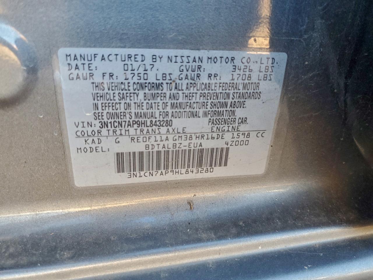 Nissan Versa S Image 10