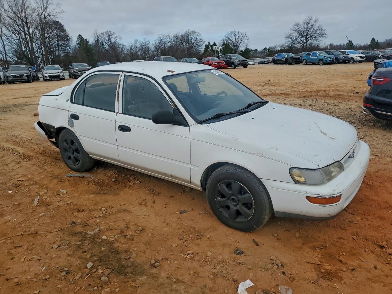 Toyota Corolla Base Image 8