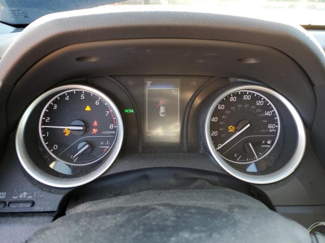 Toyota Camry Le Image 12