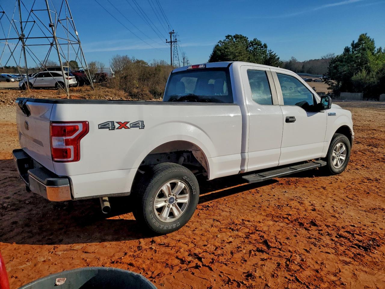 Ford F-150 Super Cab Image 9