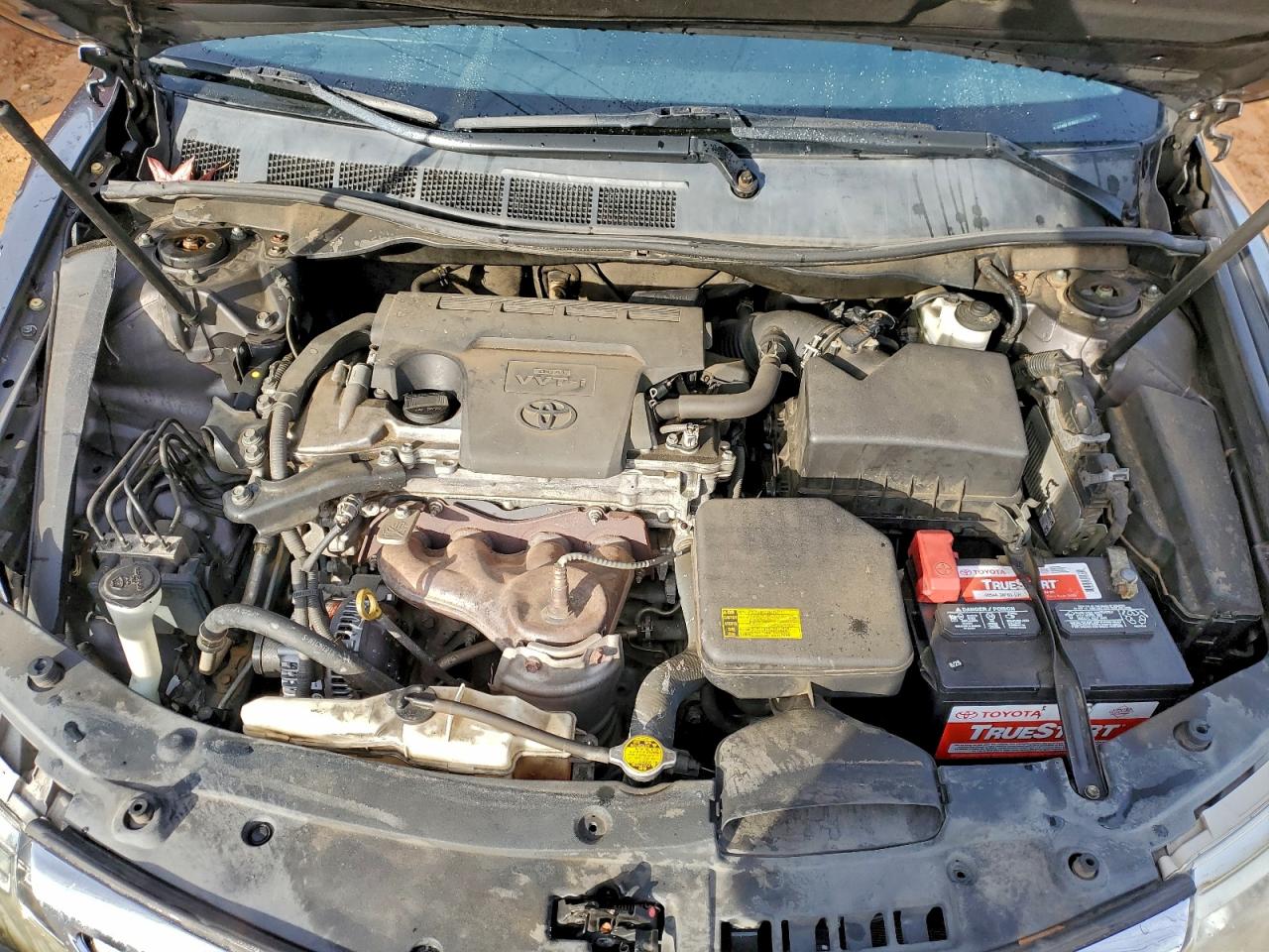 Toyota Camry Base Image 11