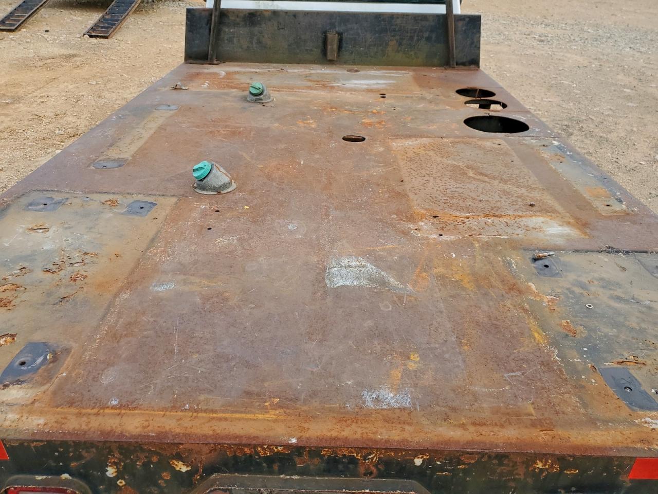 Chevrolet Silverado C3500 Image 8