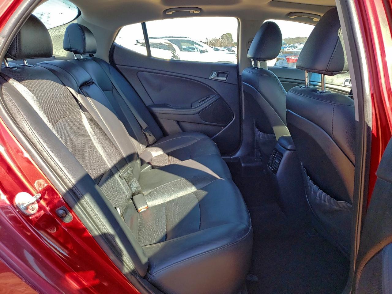 Kia Optima Sx Image 8