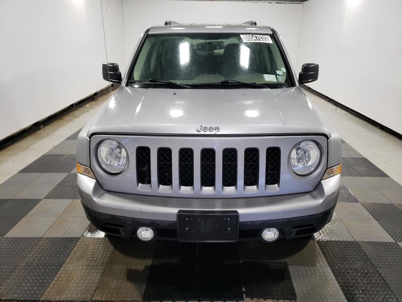 Jeep Patriot Sport Image 6