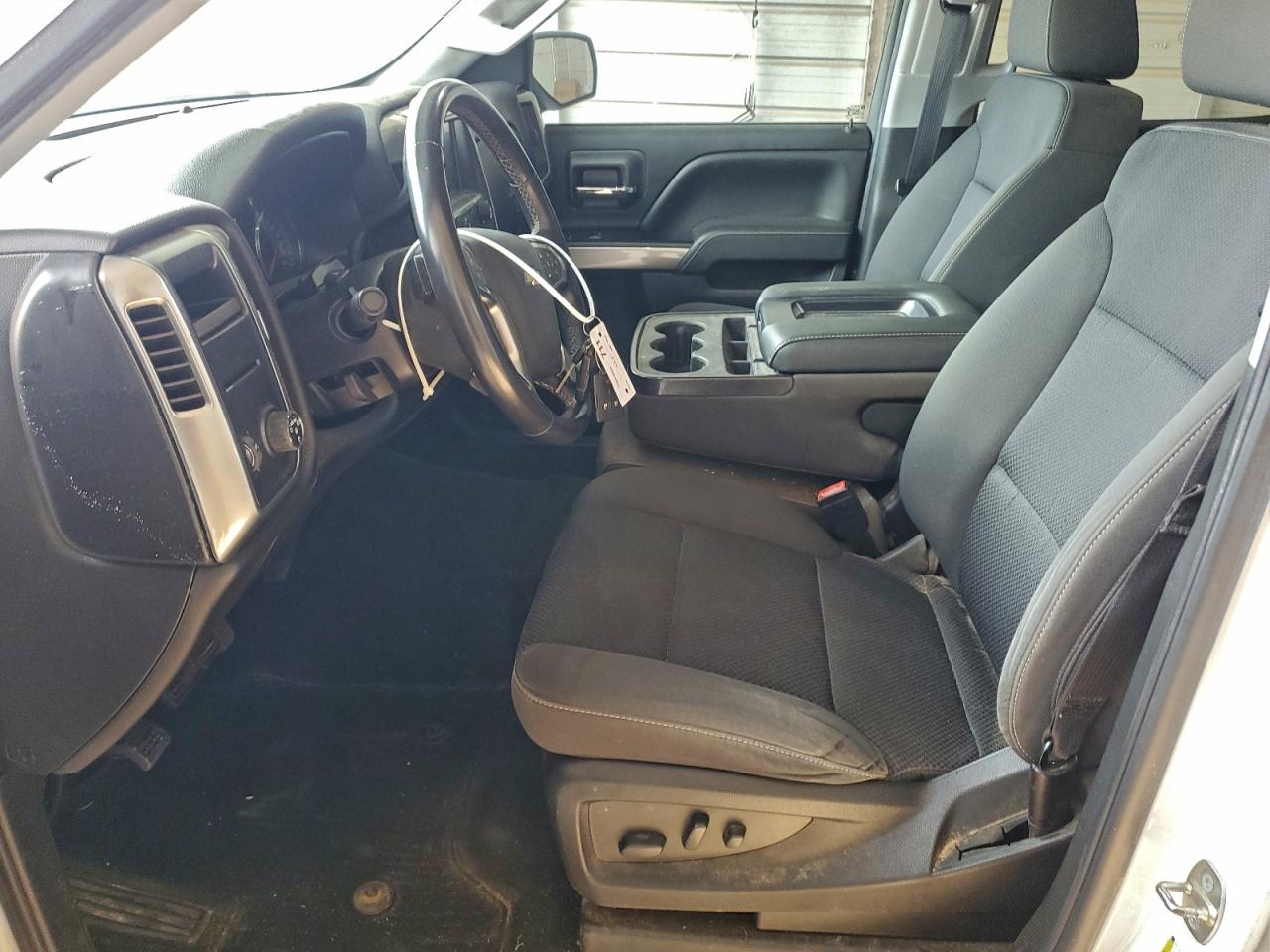 Chevrolet Silverado C1500 Lt Image 4