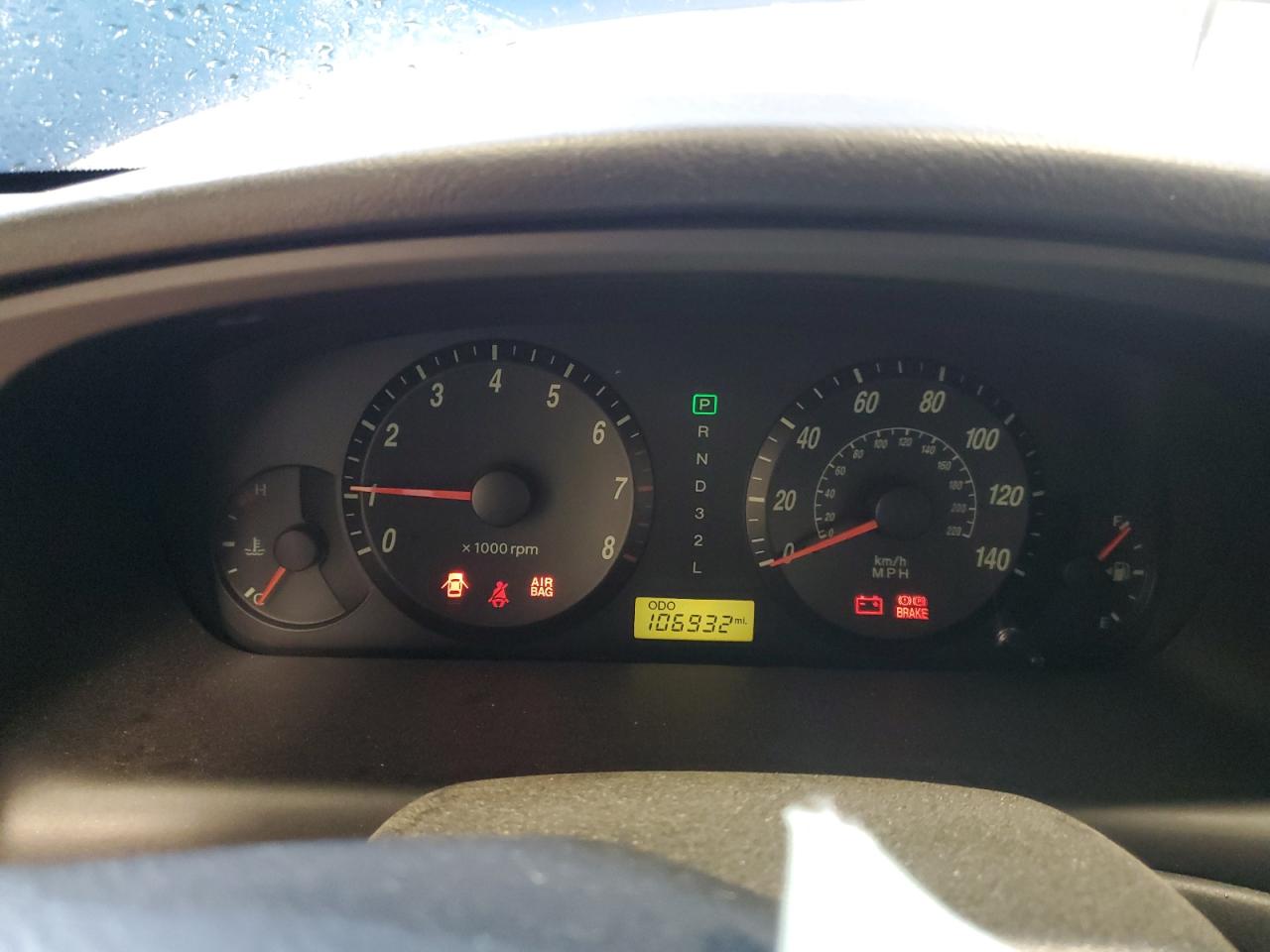 Hyundai ELANTRA Gls Image 9