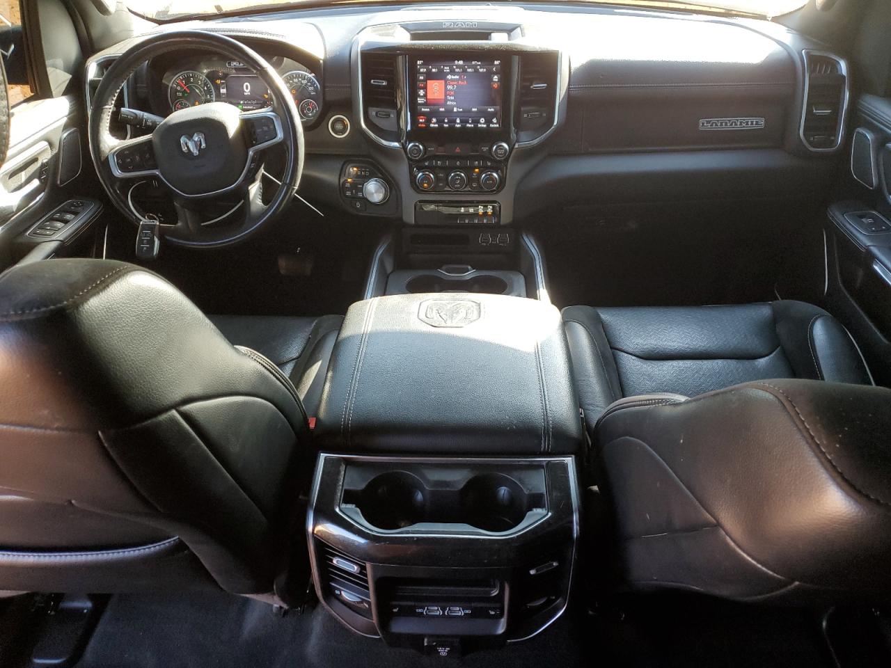 Ram 1500 Laramie Image 5