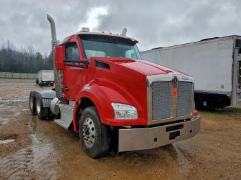  Salvage Kenworth T880