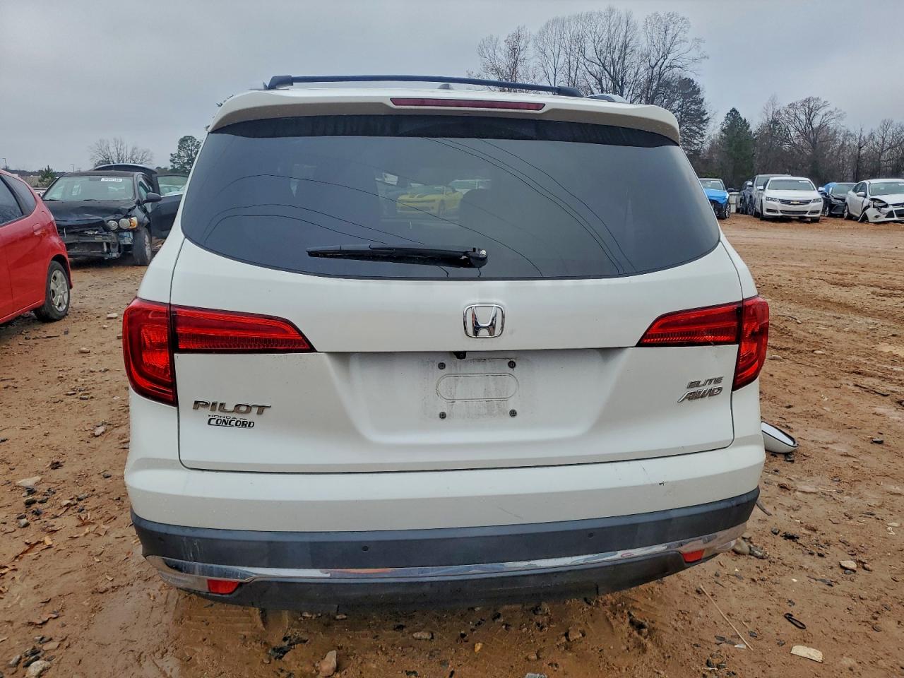 Honda Pilot Elite Image 11