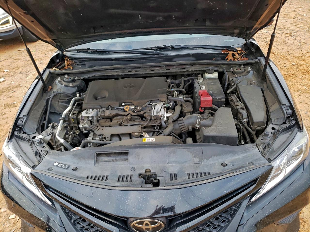 Toyota Camry L Image 13