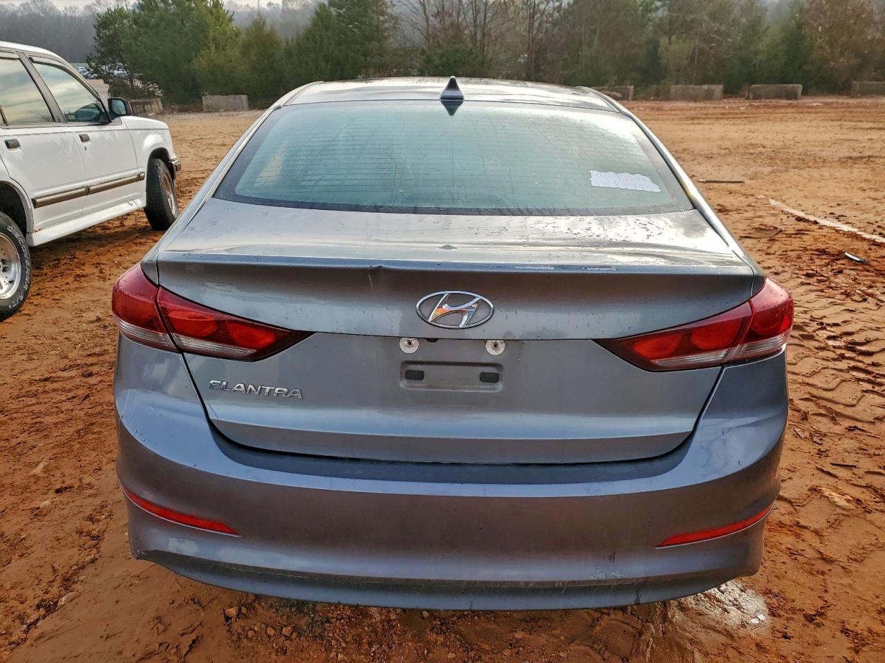 Hyundai ELANTRA Sel Image 7