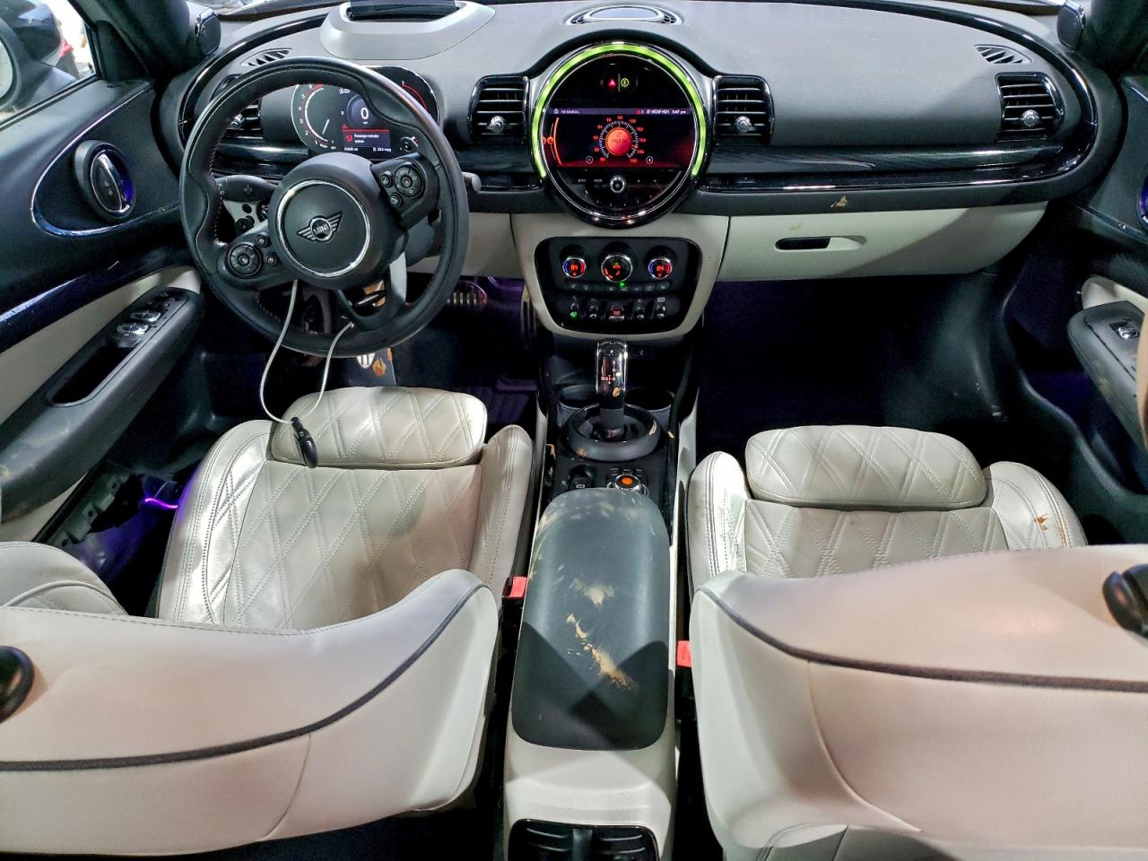 MINI Cooper John Cooper Works Clubman Image 5