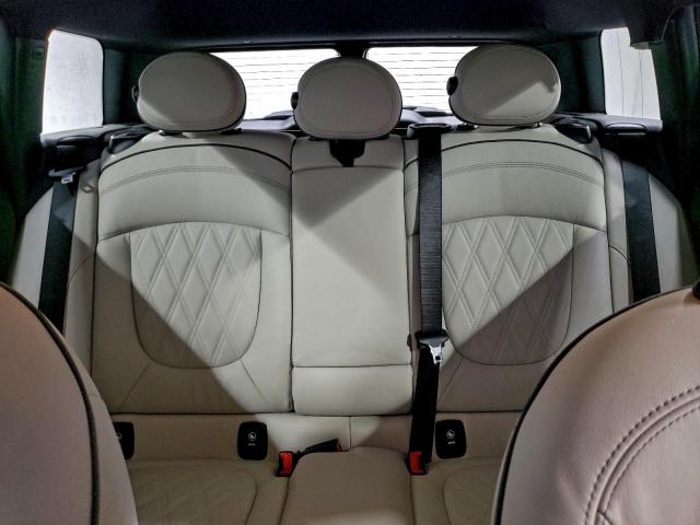 MINI Cooper John Cooper Works Clubman Image 9