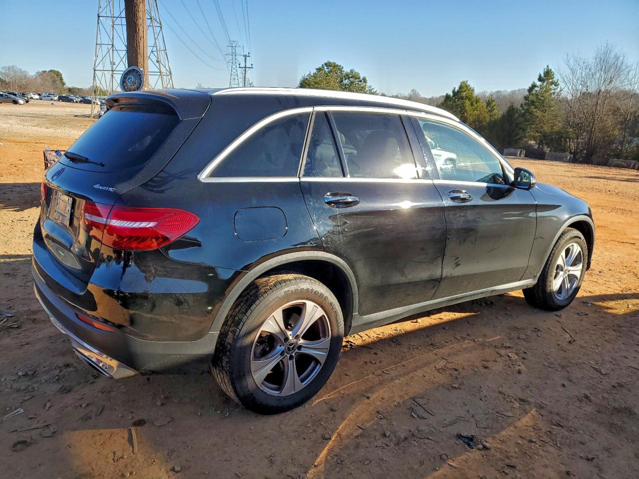 Mercedes-Benz GLC 300 4matic Image 3