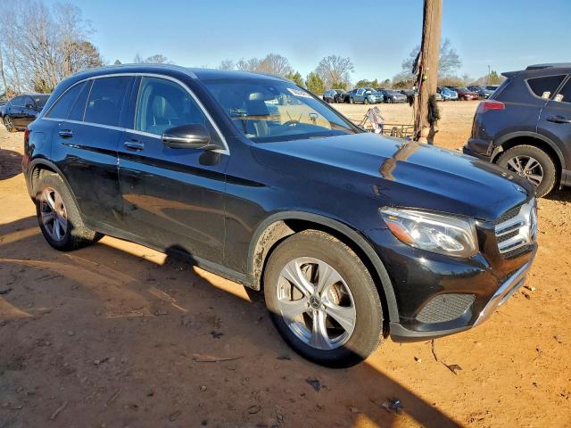 Mercedes-Benz GLC 300 4matic Image 9