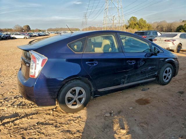 Toyota Prius Image 12