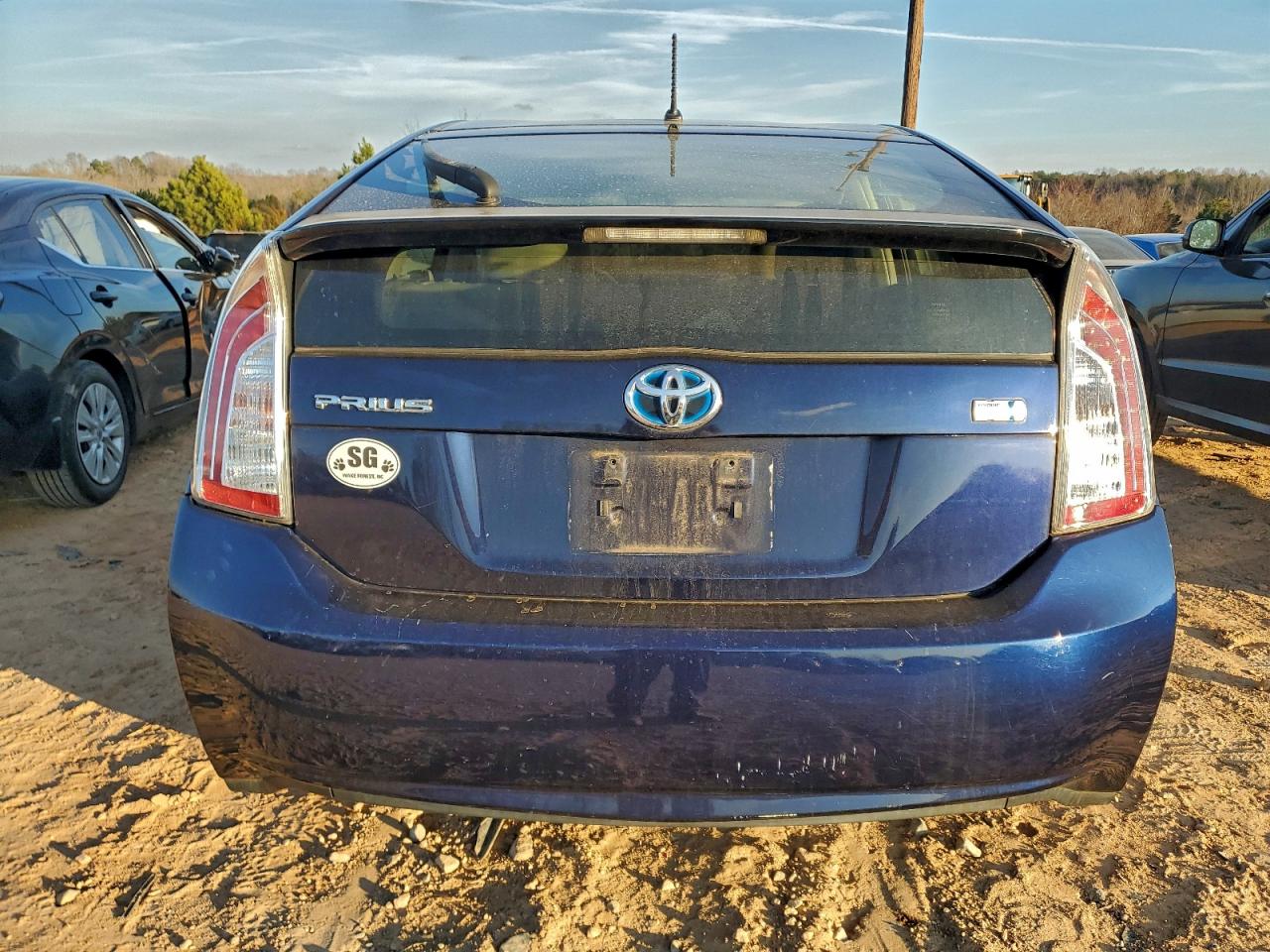 Toyota Prius Image 8