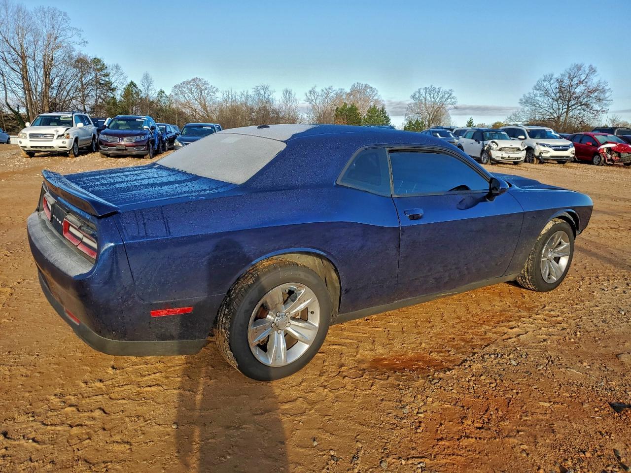 Dodge Challenger Sxt Image 2